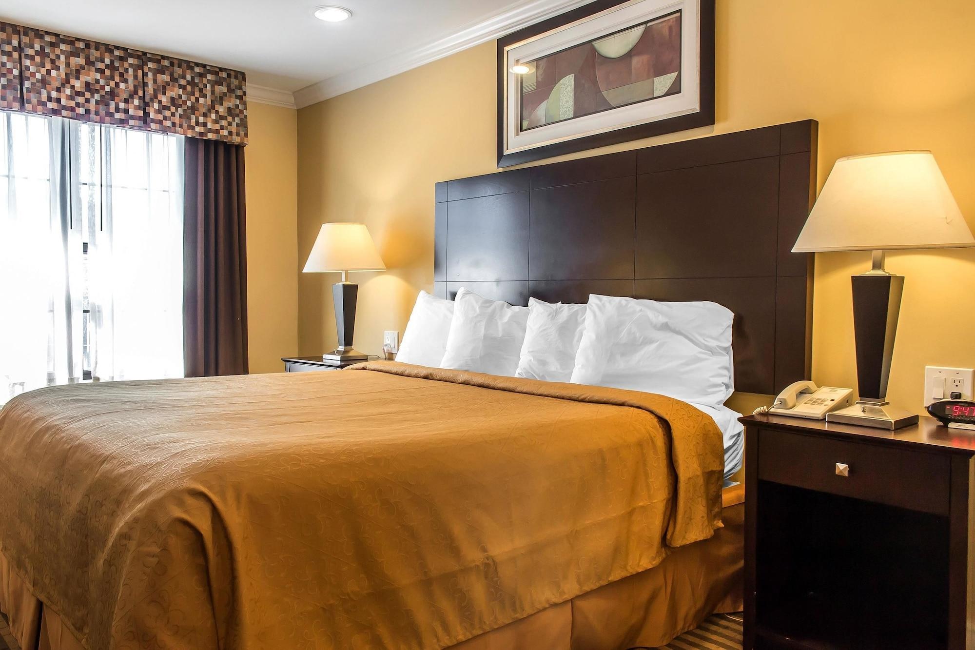 Quality Near Mountain Creek 2* Vernon